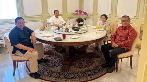 Jokowi - Megawati Bertemu di Istana Merdeka, Bahas Pemilu 2024