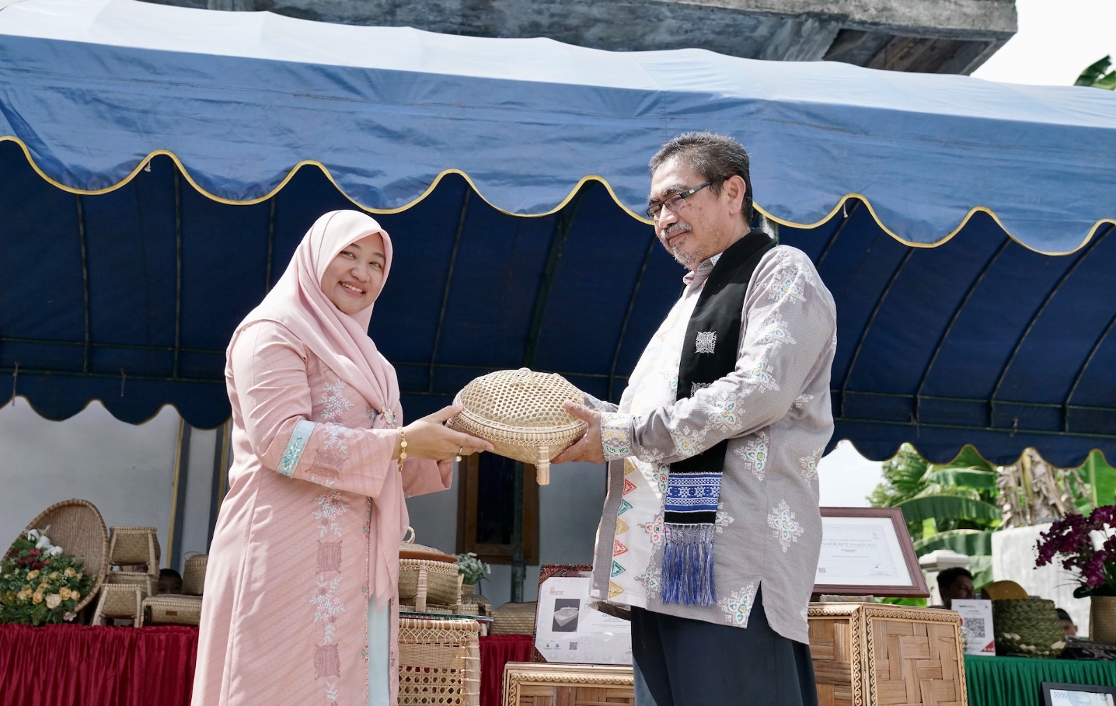 Dekranas Aceh Lakukan Penilaian Gampong Kerajinan Bili Droe Aceh Besar