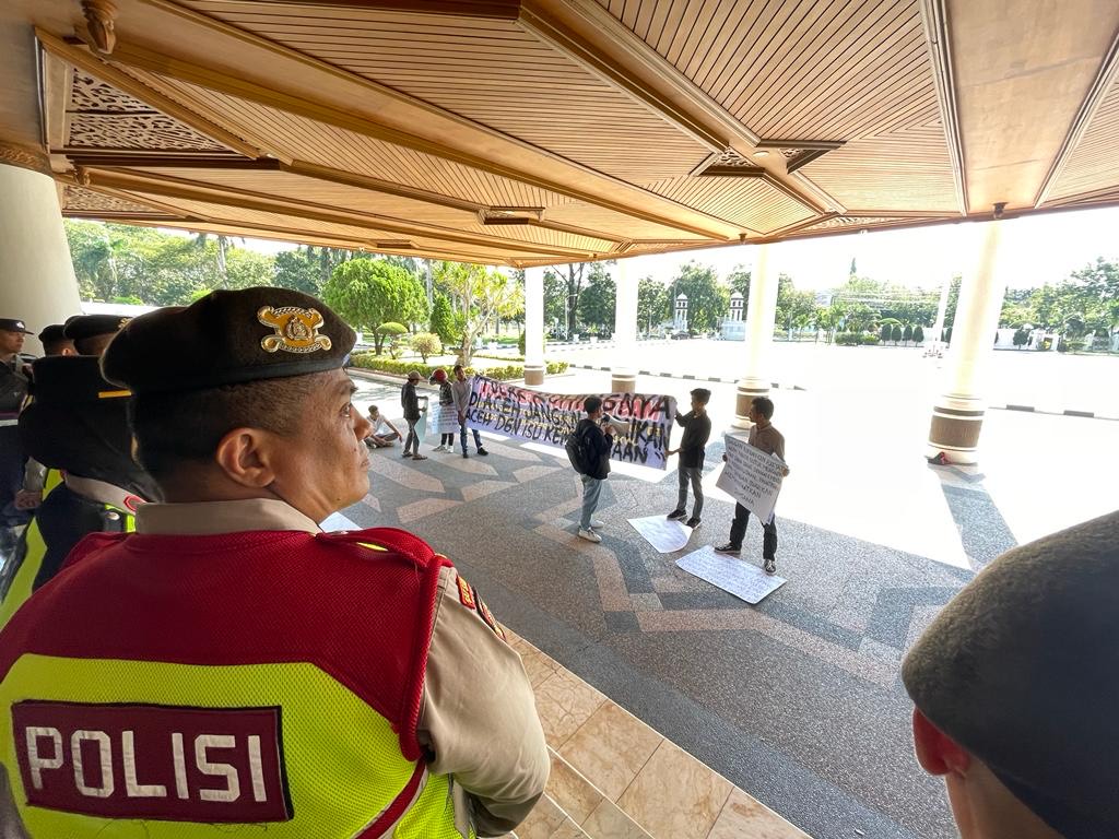 Demo di Kantor Gubernur, Gerah Minta Pemerintah Tegas Sikapi Rohingya