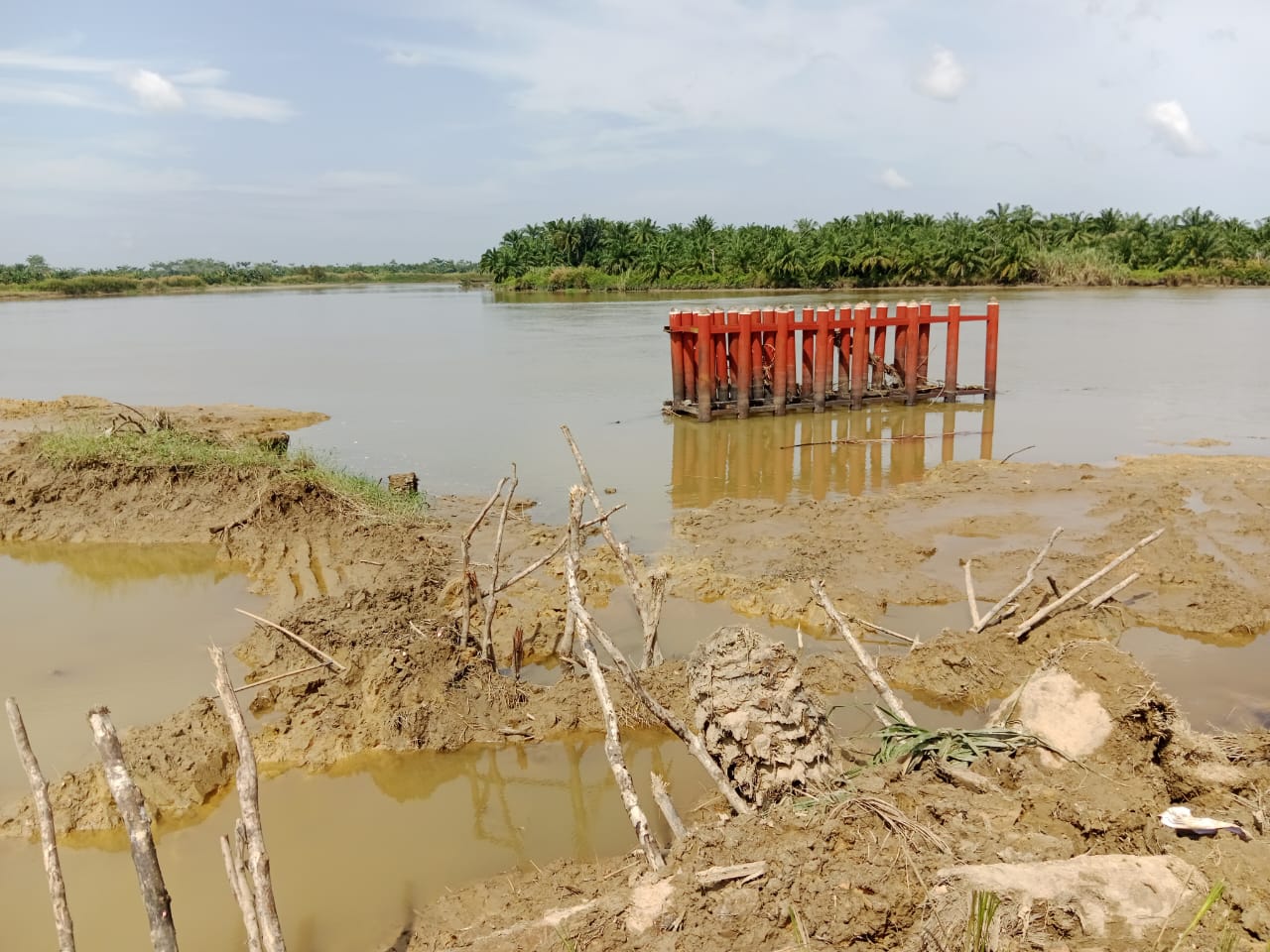 Tanggul Sungai Aceh Tamiang Bergeser Sepuluh Meter Akibat Banjir