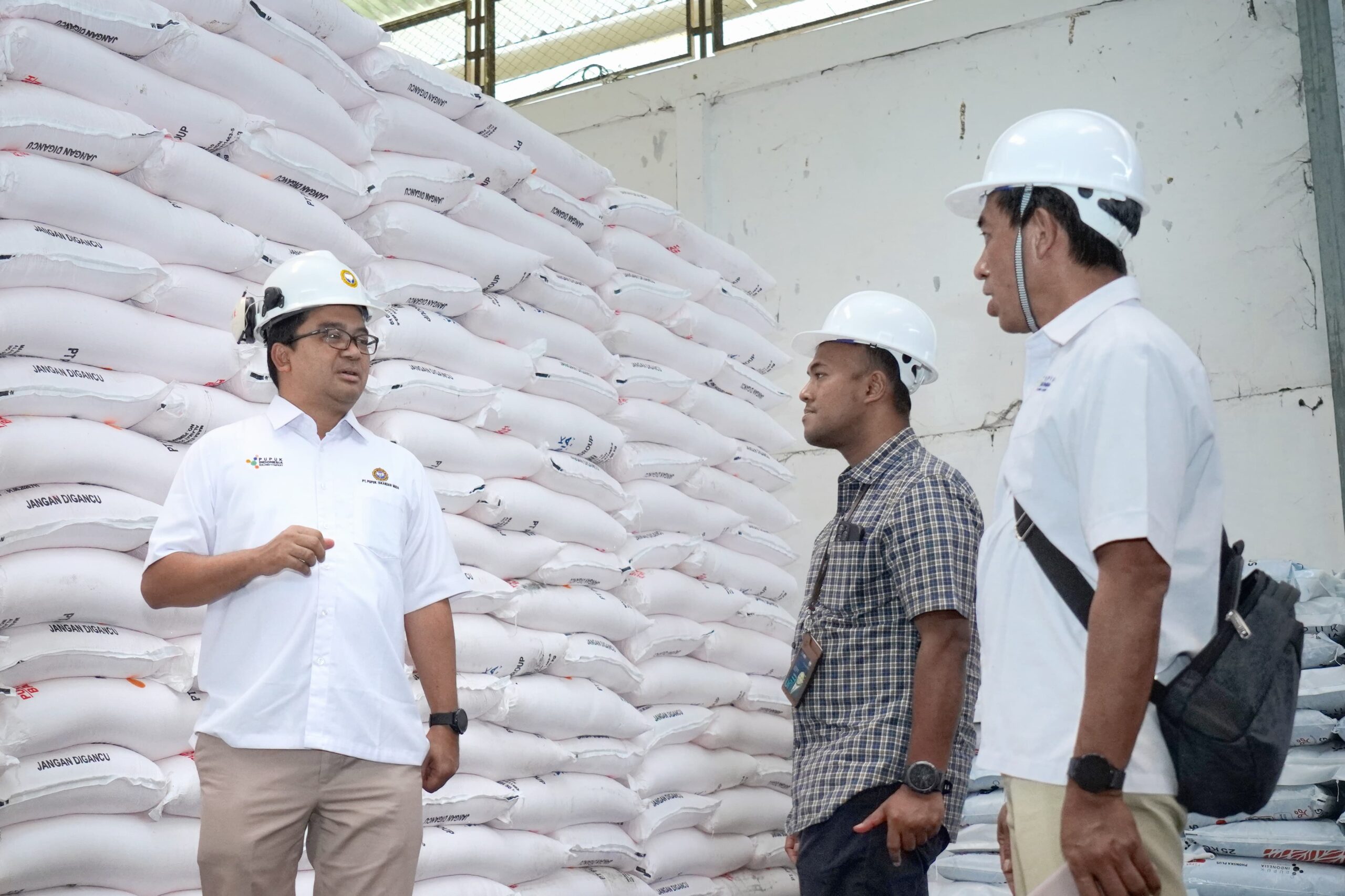 PT PIM Pastikan Stok Pupuk untuk Petani Tahun 2024 Terpenuhi