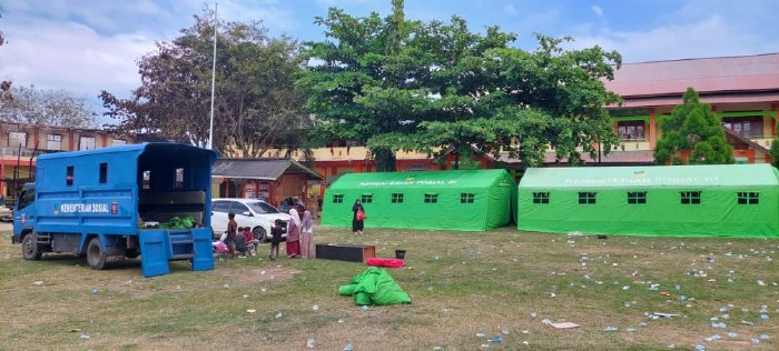 Dinsos Dirikan Tenda Darurat untuk Aktivitas Belajar Santri Dayah Babul Maghfirah