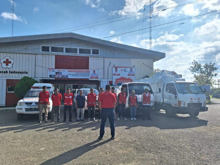 PMI Aceh Antar Bantuan Ke Aceh Selatan