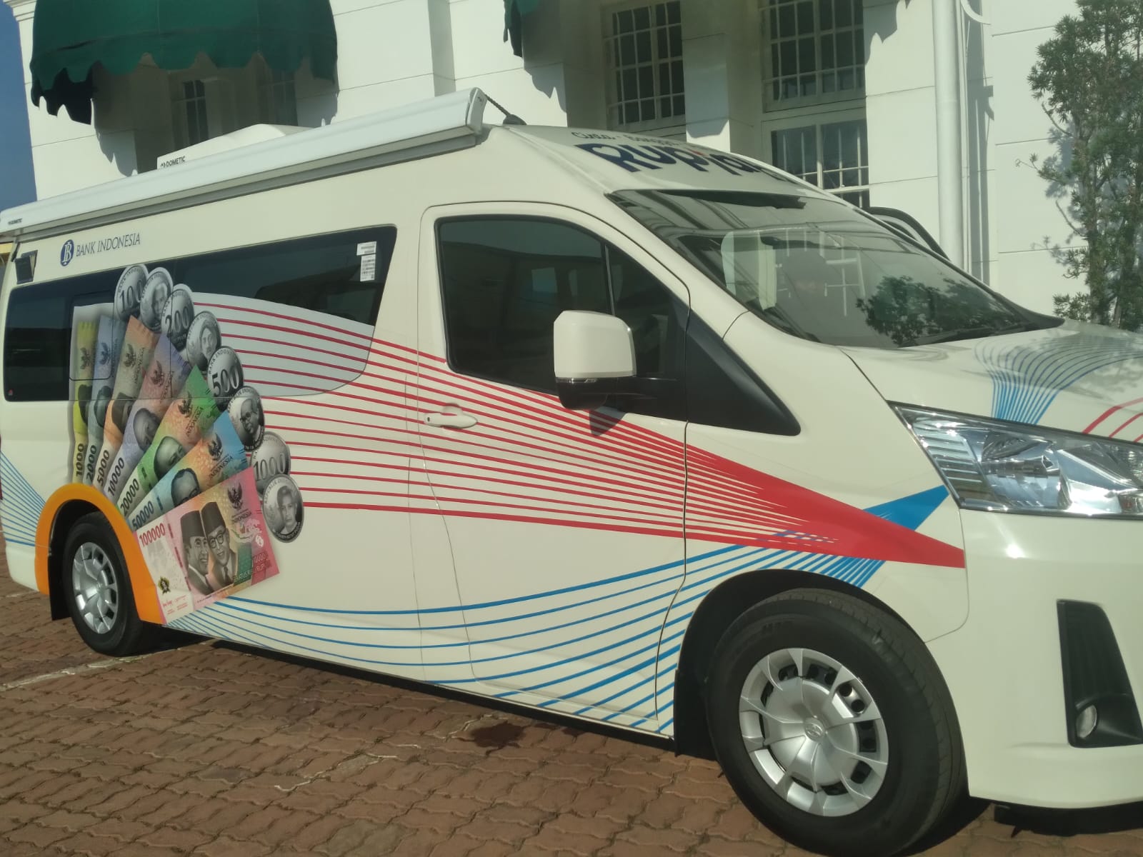 Penuhi Kebutuhan Daerah 3T, Mobil Kas Keliling BI Meluncur ke Pulau Simeulue Bawa Uang Baru Rp5 M